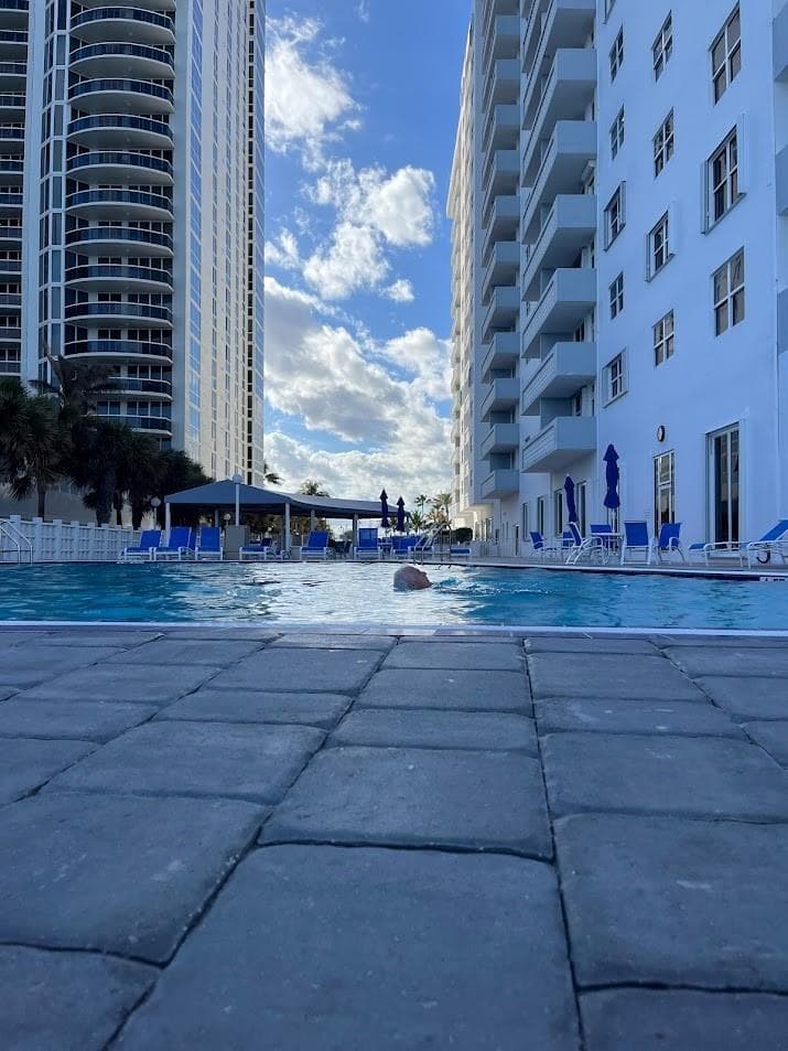 4250 Galt Ocean Drive 10k photo 21