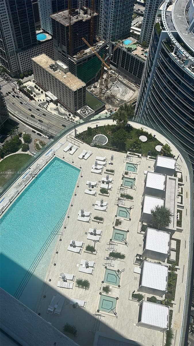 300 Biscayne Blvd Way 1909 photo 7