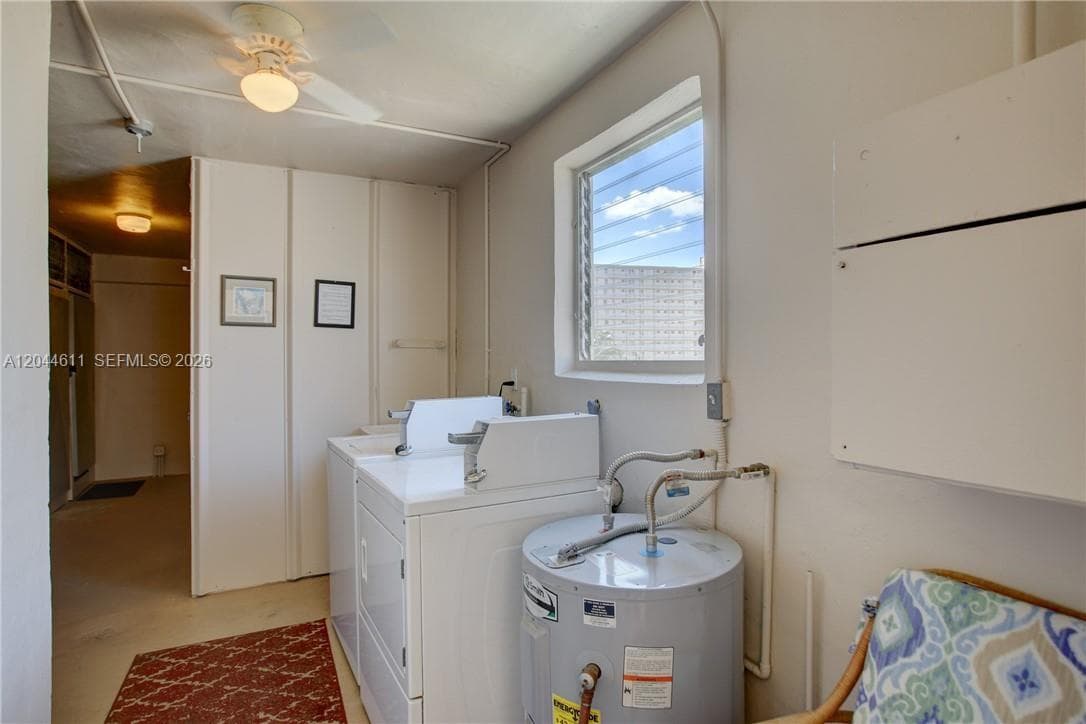 401 N Riverside Dr 504 photo 22