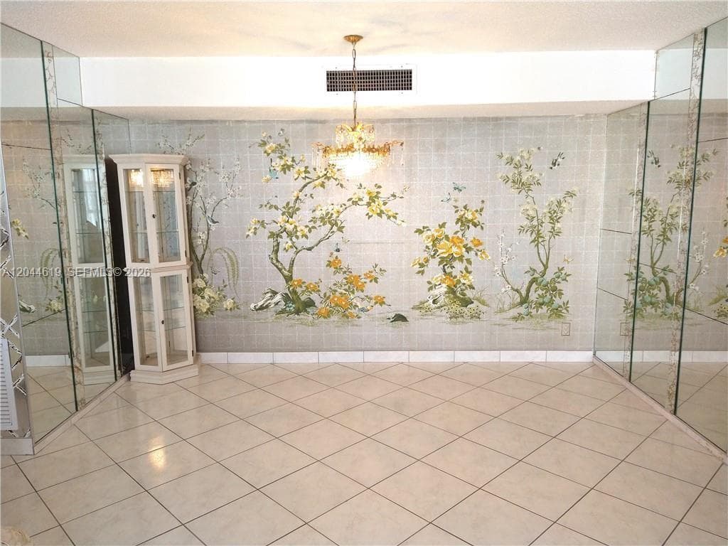 601 Three Islands Blvd 517 photo 16