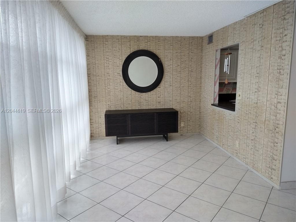 601 Three Islands Blvd 517 photo 15