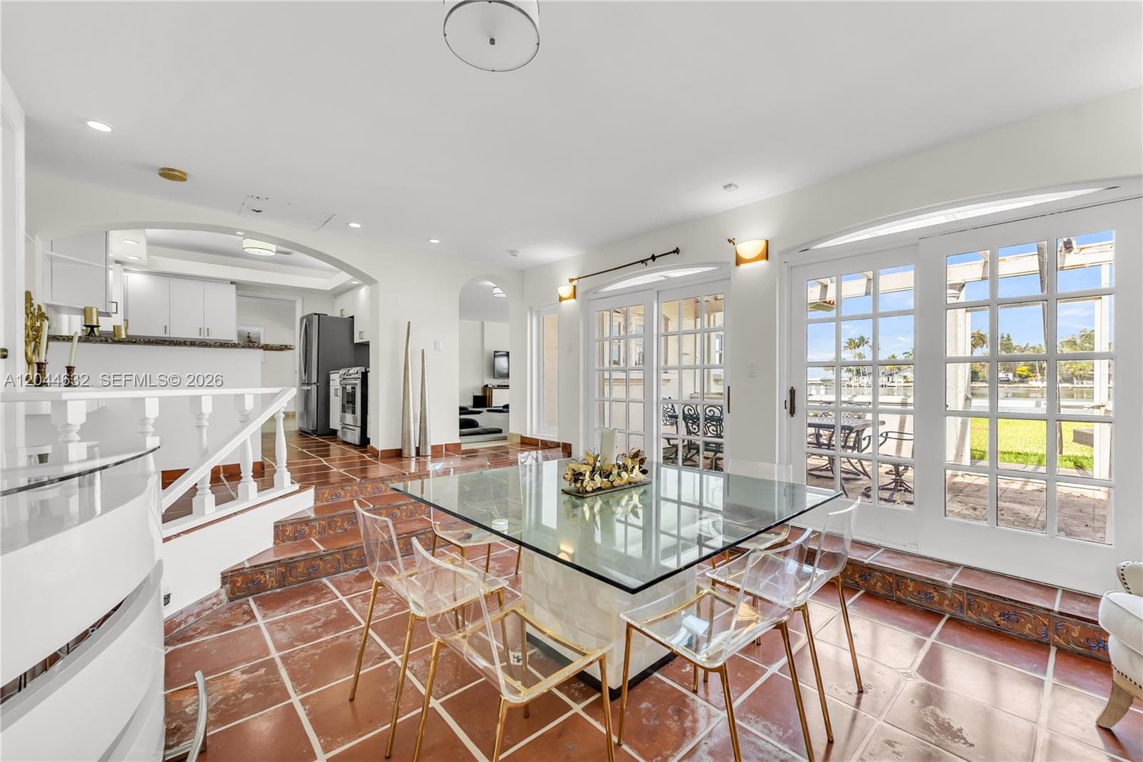 7500 W Treasure Dr photo 8