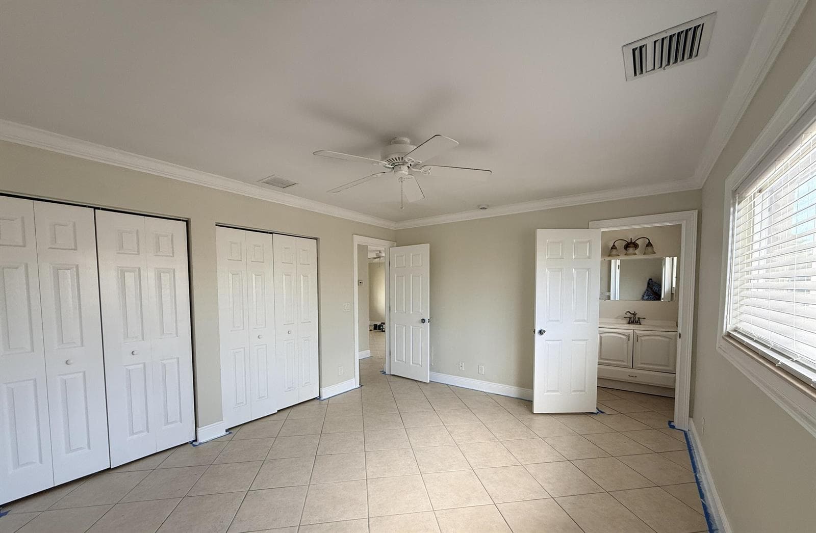 735 Hummingbird Way 201 photo 6
