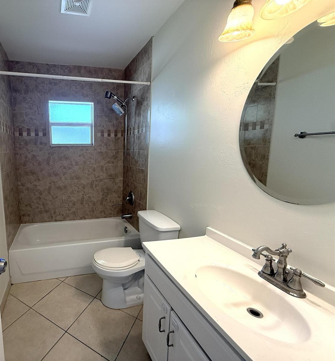 735 Hummingbird Way 201 photo 9