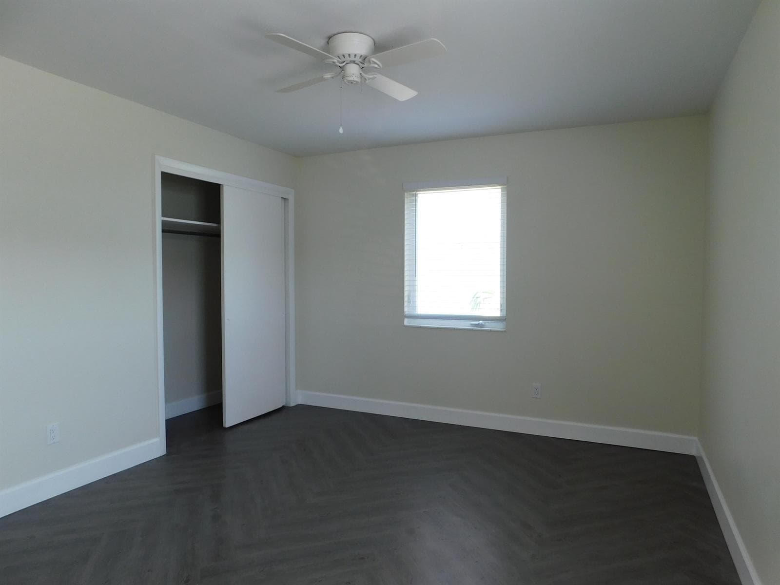 741 Hummingbird Way 2 photo 17