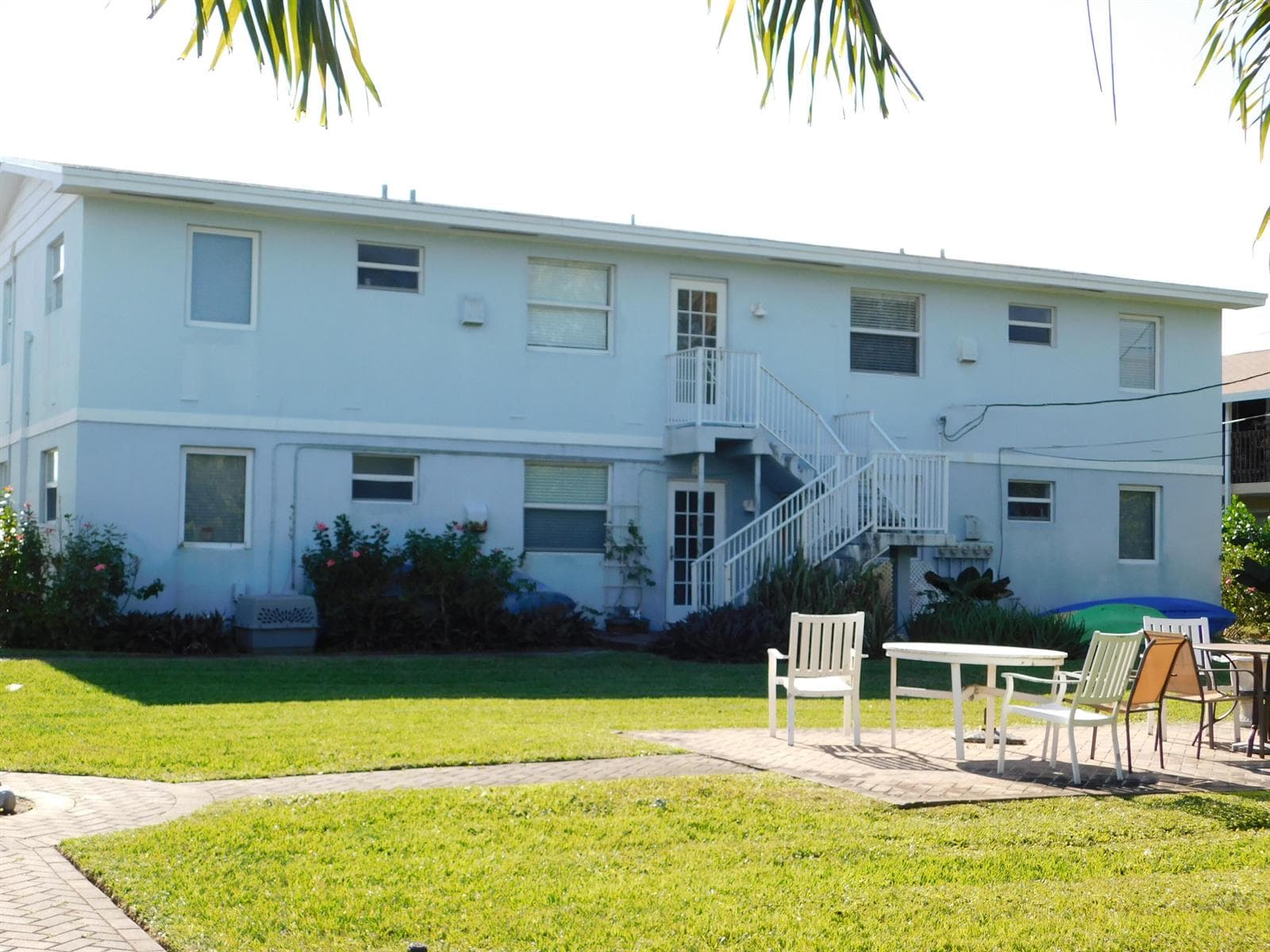 741 Hummingbird Way 2 photo 3