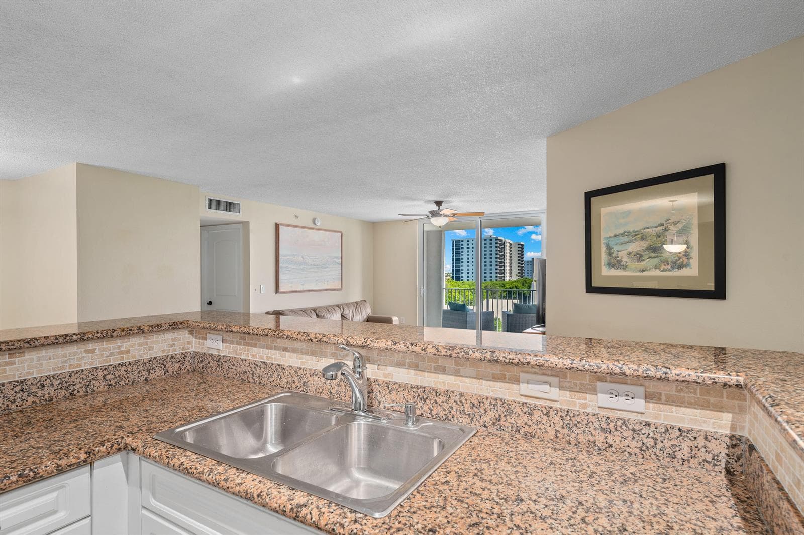 3594 S Ocean Boulevard 604 photo 11