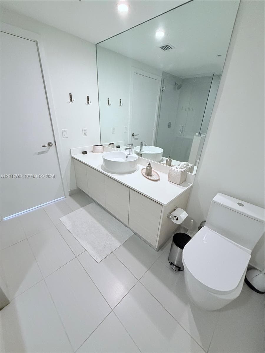 4250 Biscayne Blvd 1617 photo 17
