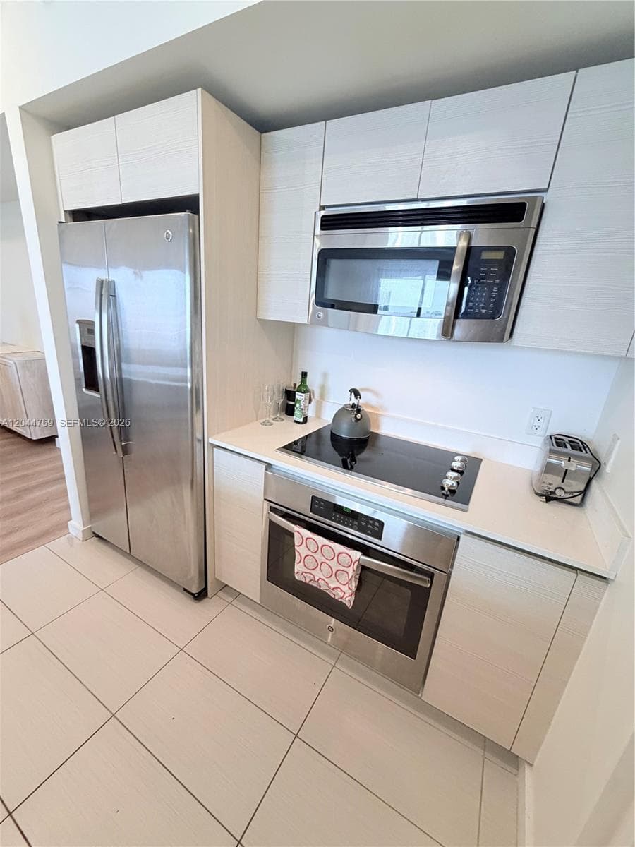 4250 Biscayne Blvd 1617 photo 3