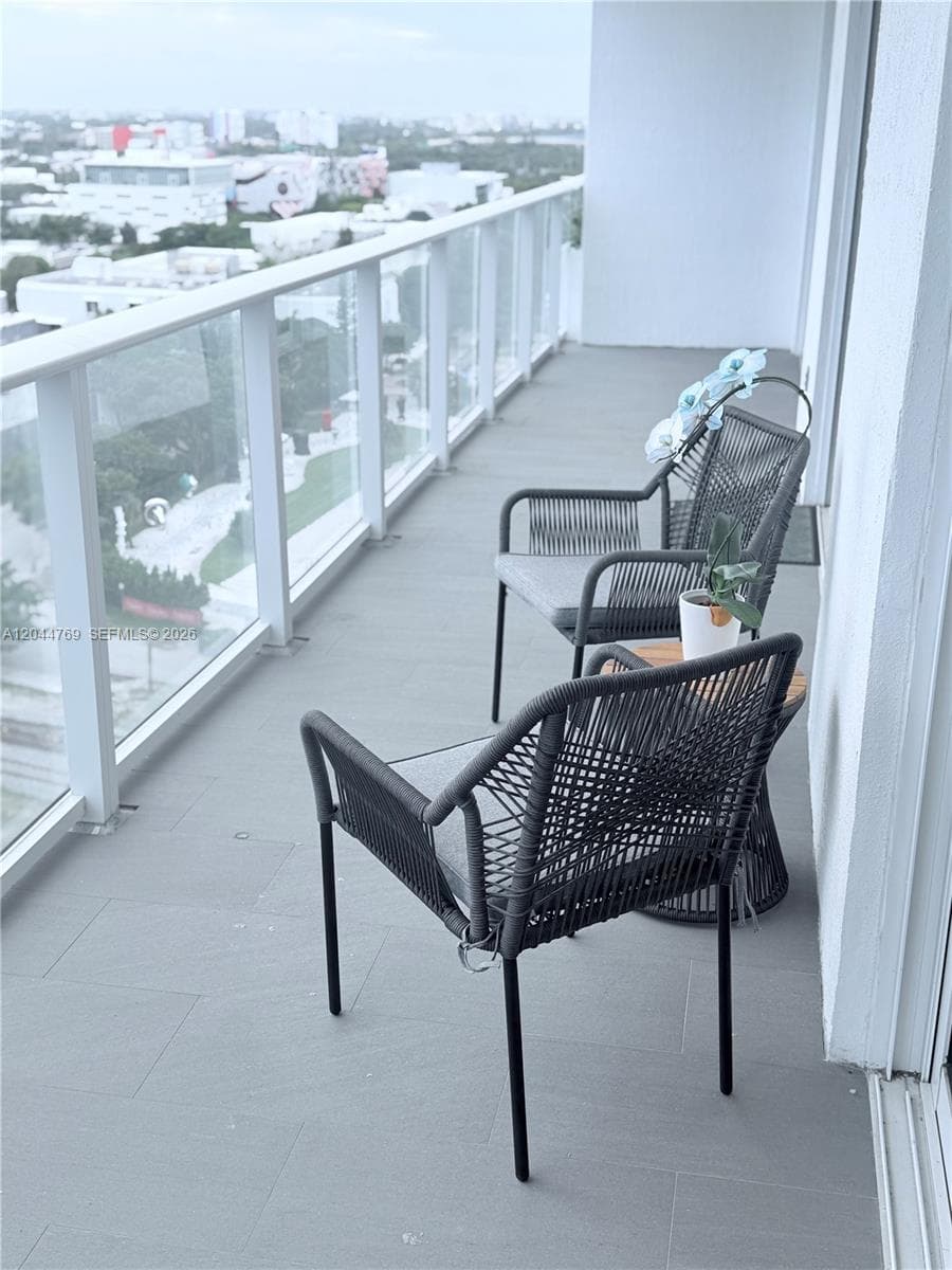 4250 Biscayne Blvd 1617 photo 20