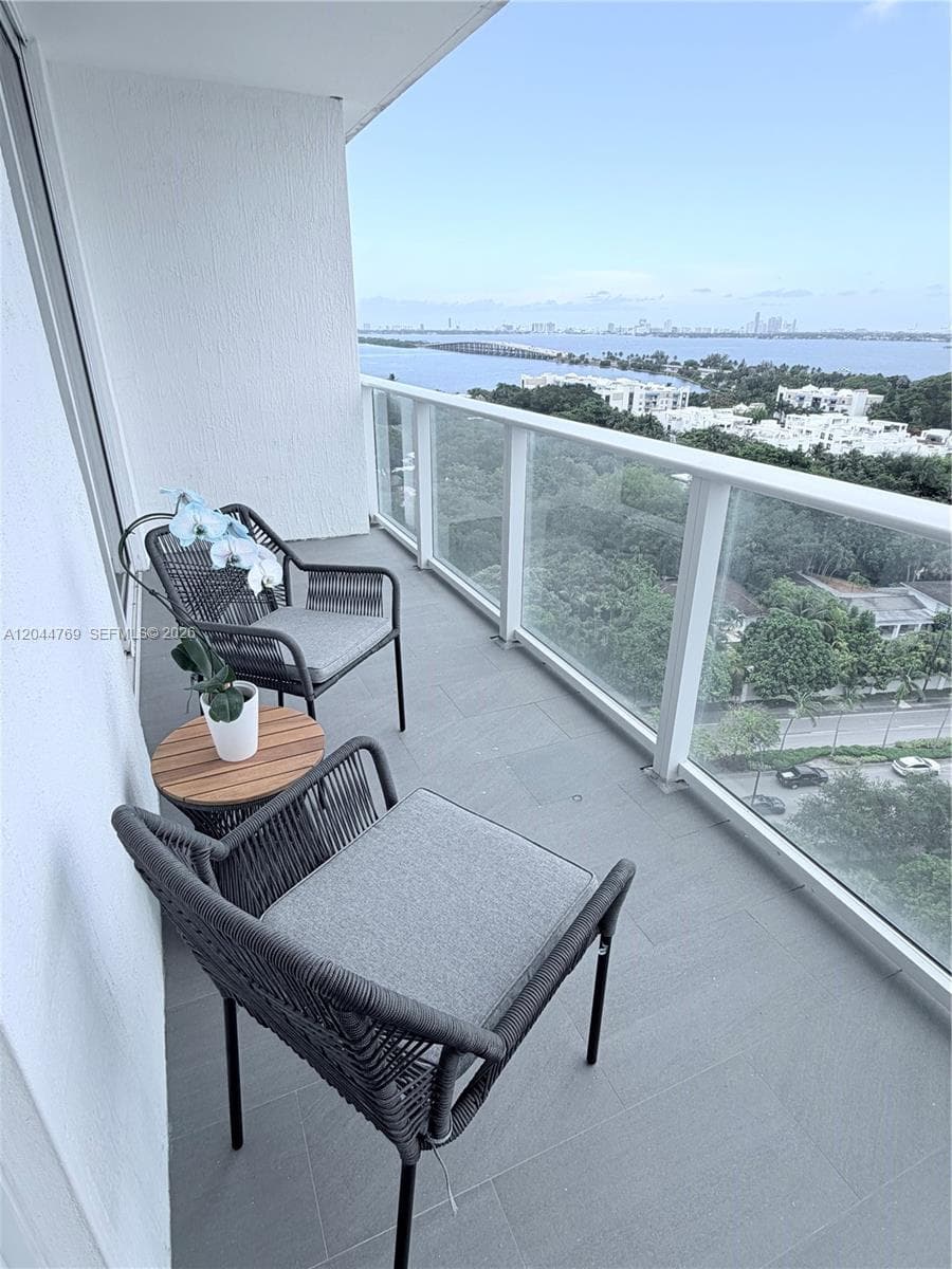 4250 Biscayne Blvd 1617 photo 21