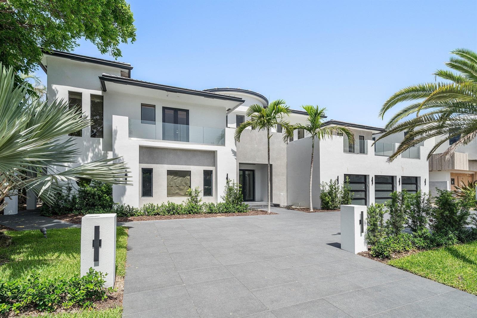419 E Coconut Palm Road photo 23