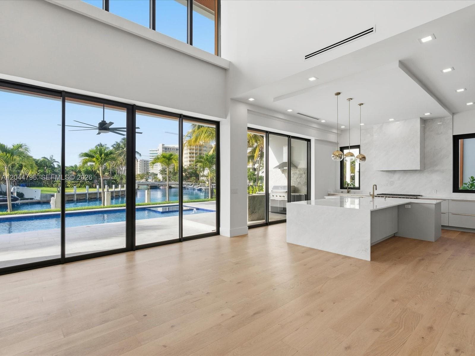 2 Sunset Ln photo 9