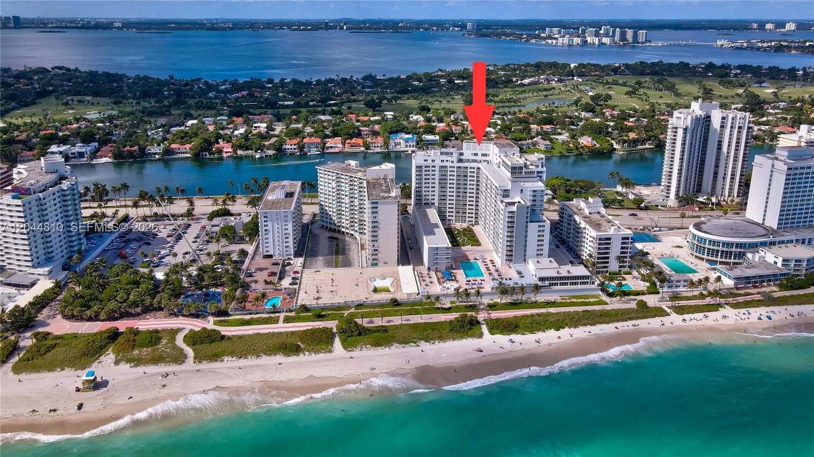 5401 Collins Ave 928 photo 1