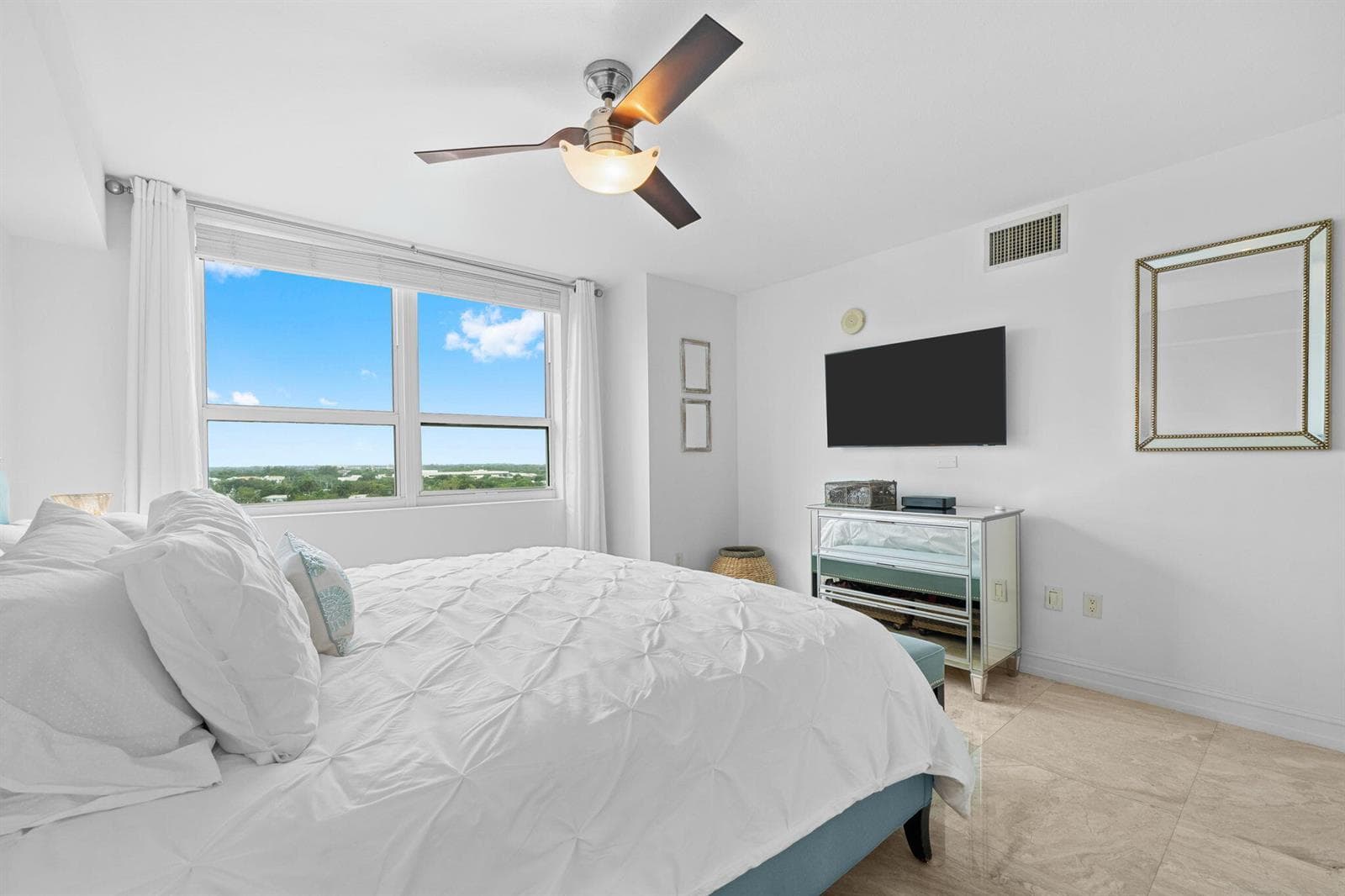 610 W Las Olas Boulevard 1013n photo 15