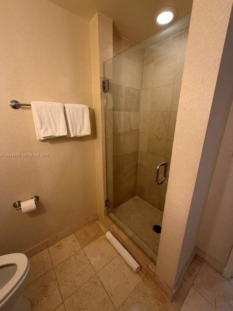 18001 Collins Ave 1118 photo 6