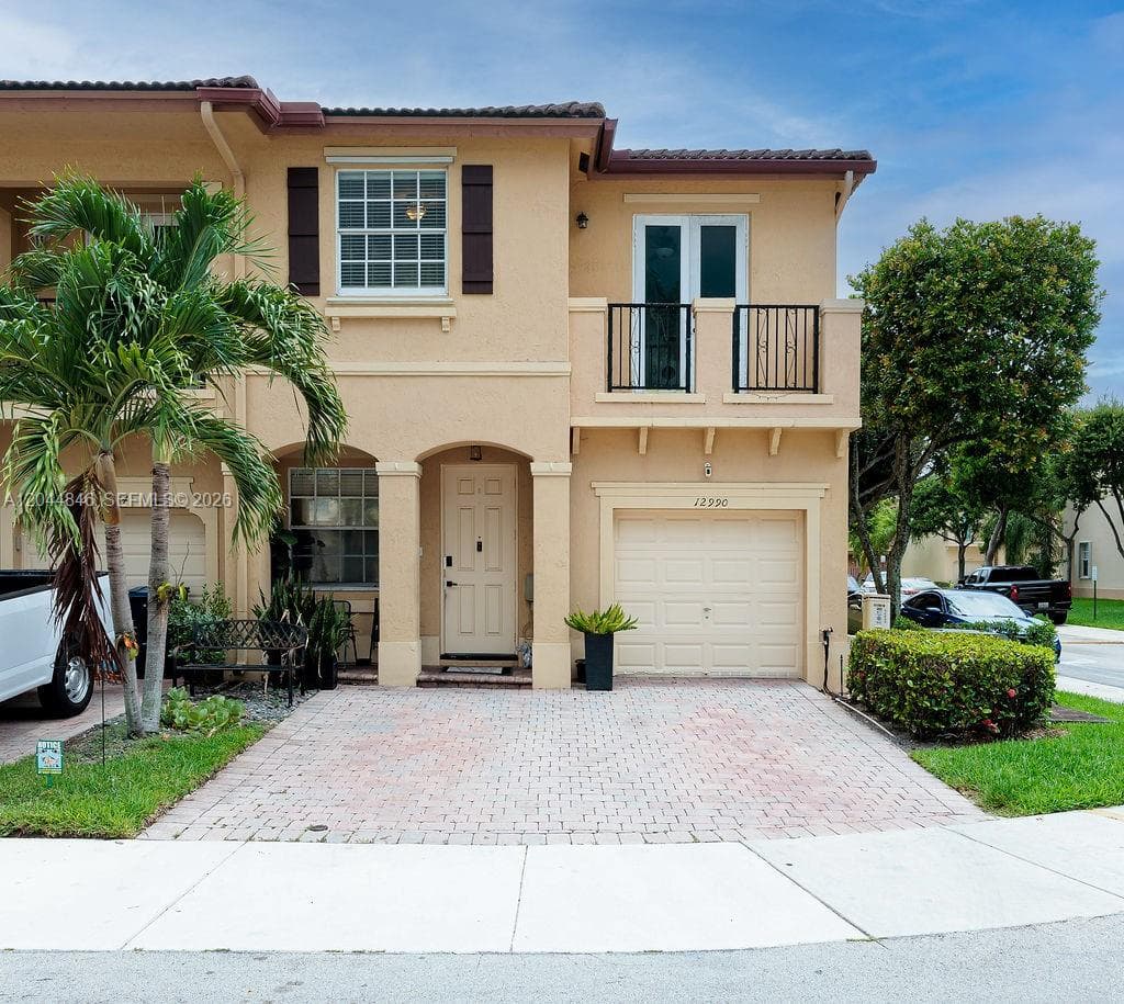 12990 SW 133rd Ter photo 2