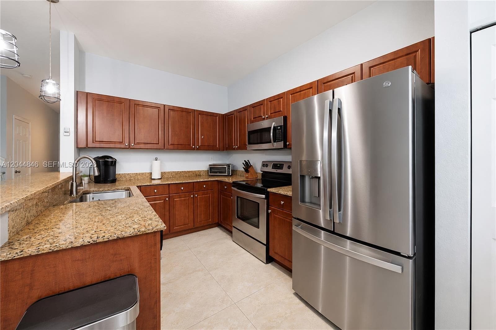 12990 SW 133rd Ter photo 7
