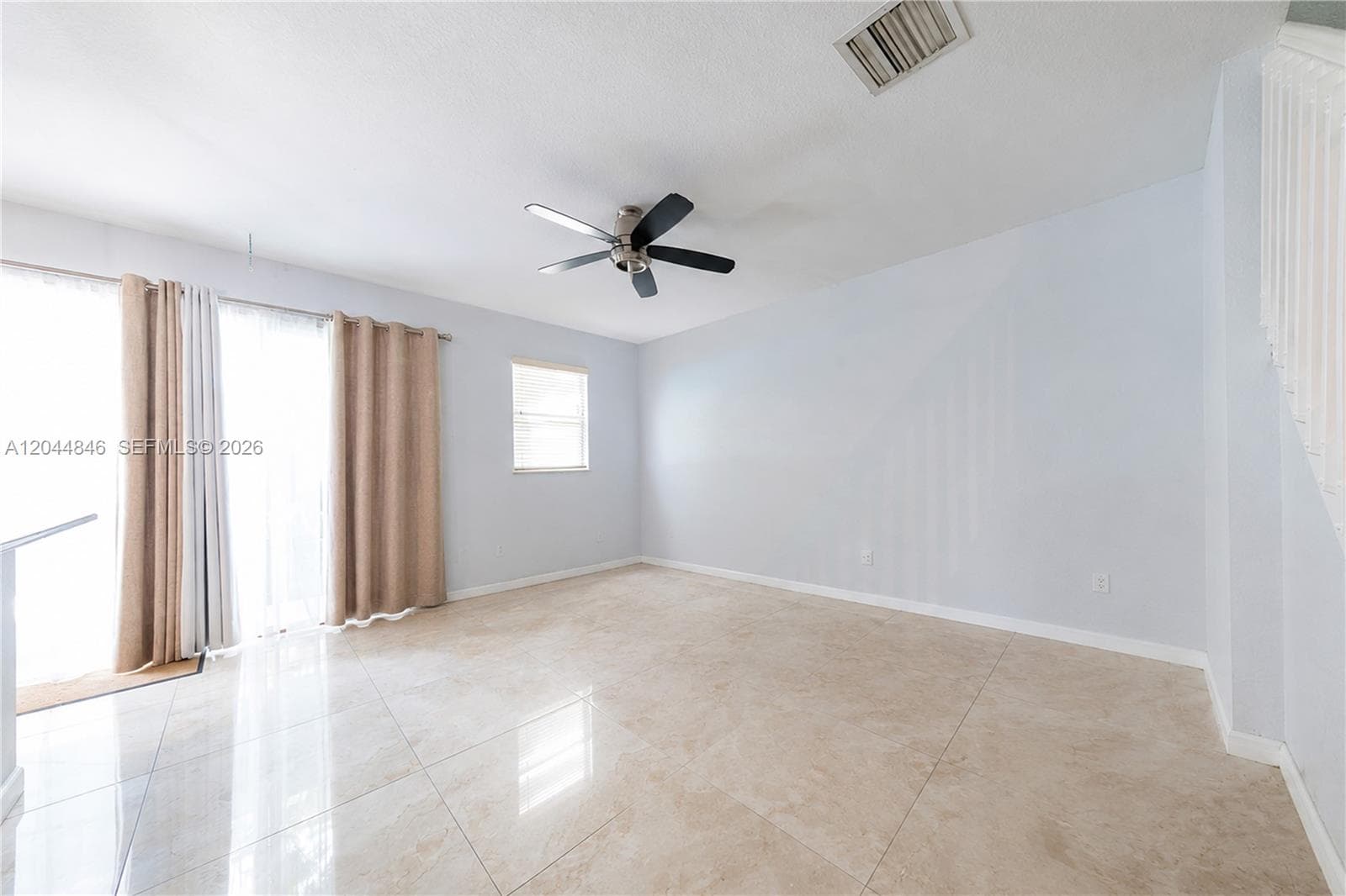 12990 SW 133rd Ter photo 3