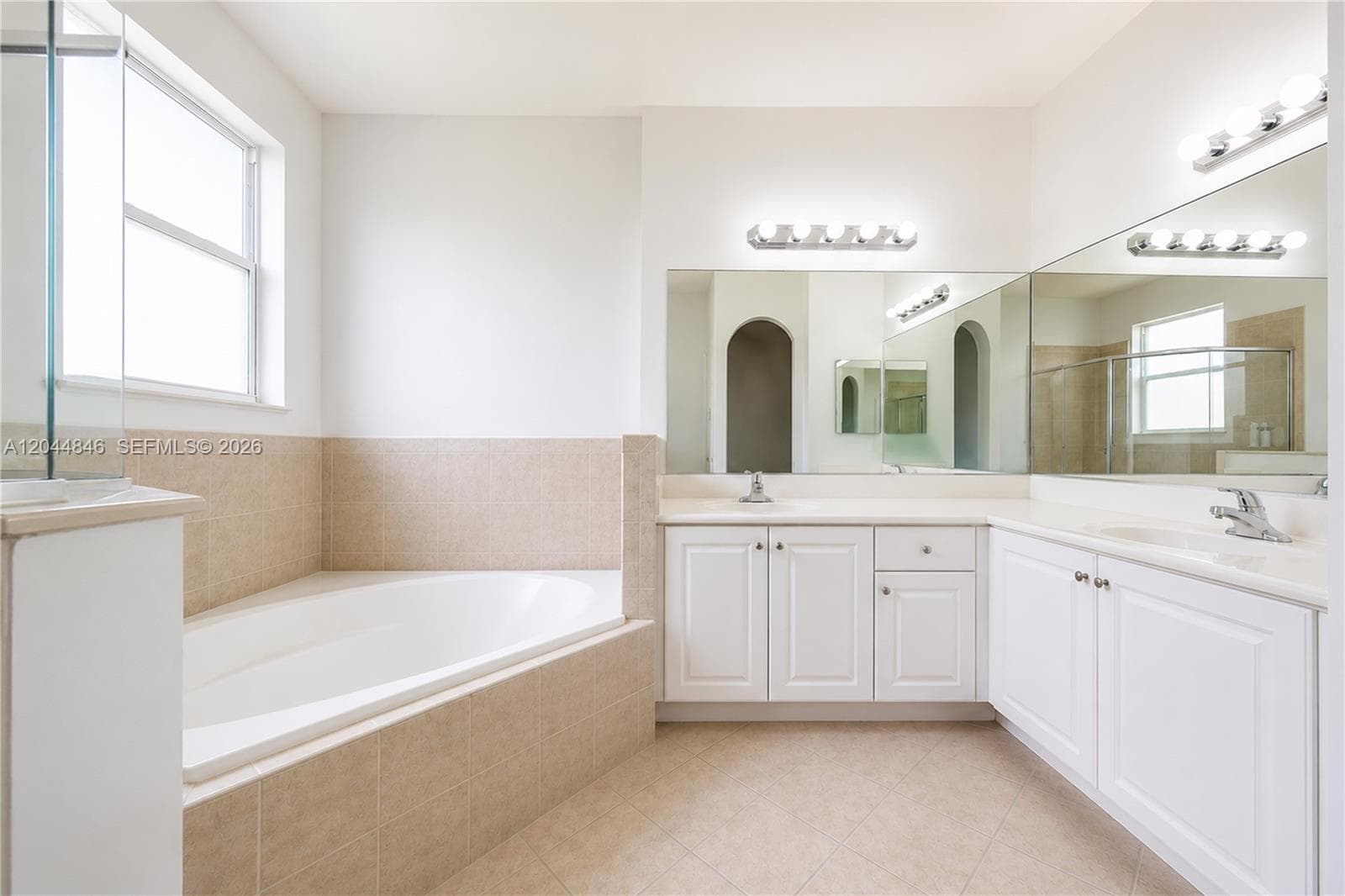 12990 SW 133rd Ter photo 14