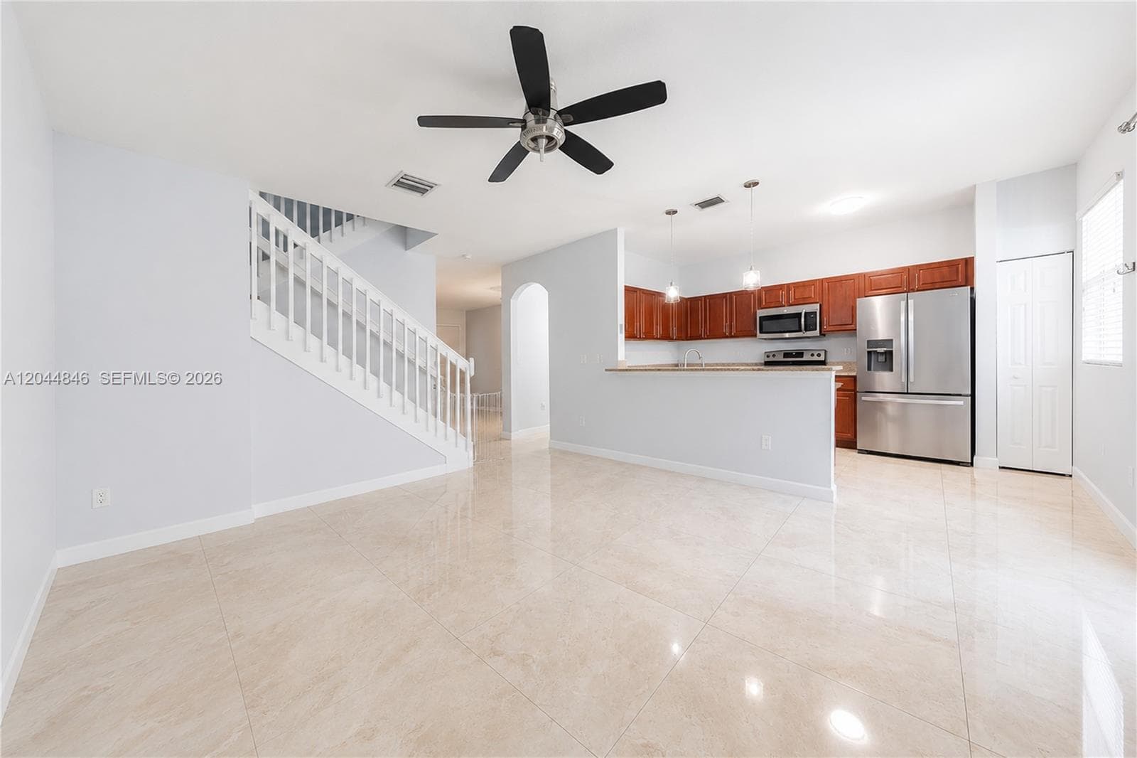 12990 SW 133rd Ter photo 8