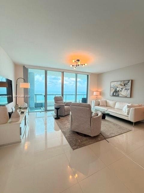 6899 Collins Ave 2201 photo 2