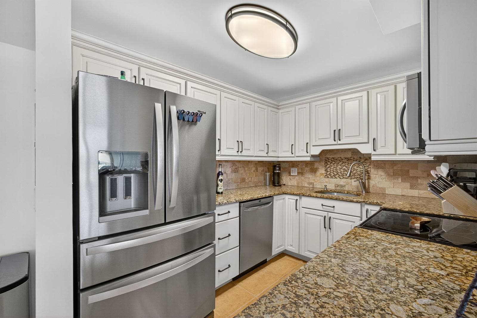 336 Golfview Road 905 photo 15
