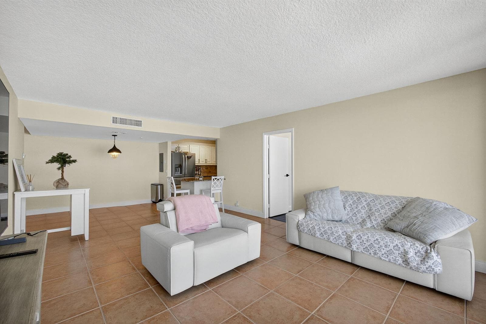 336 Golfview Road 905 photo 19