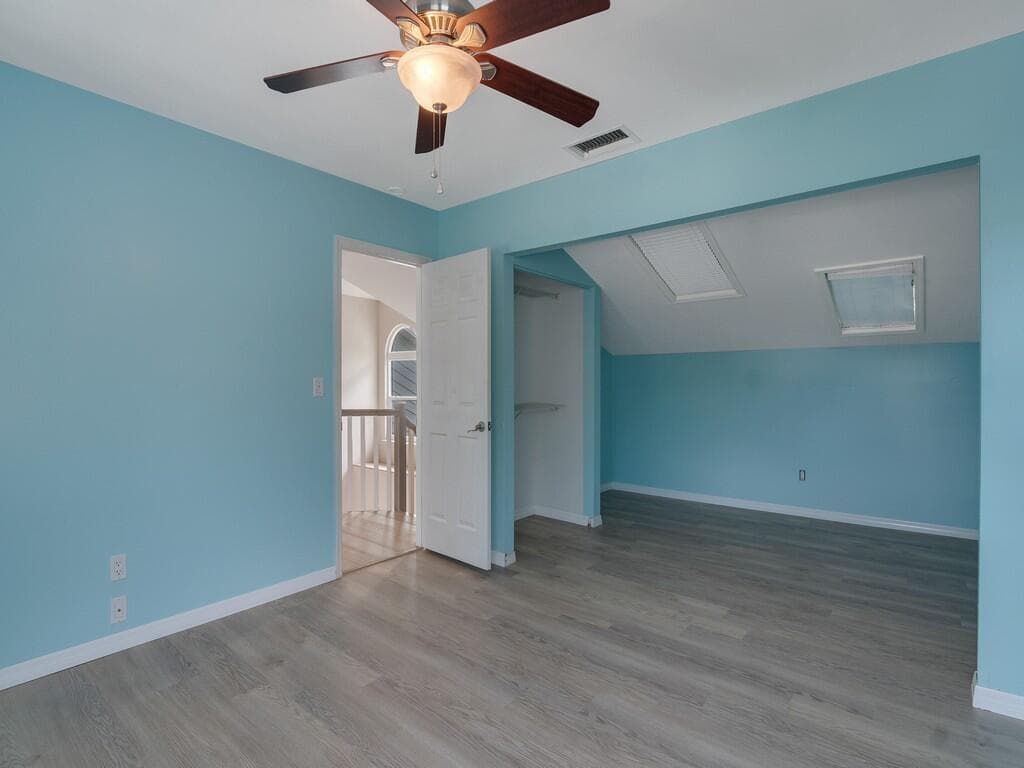 721 Shore Drive photo 16