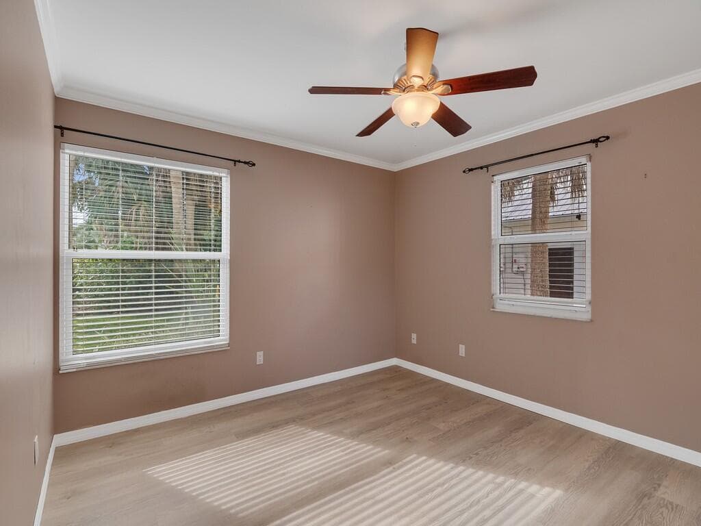 721 Shore Drive photo 11