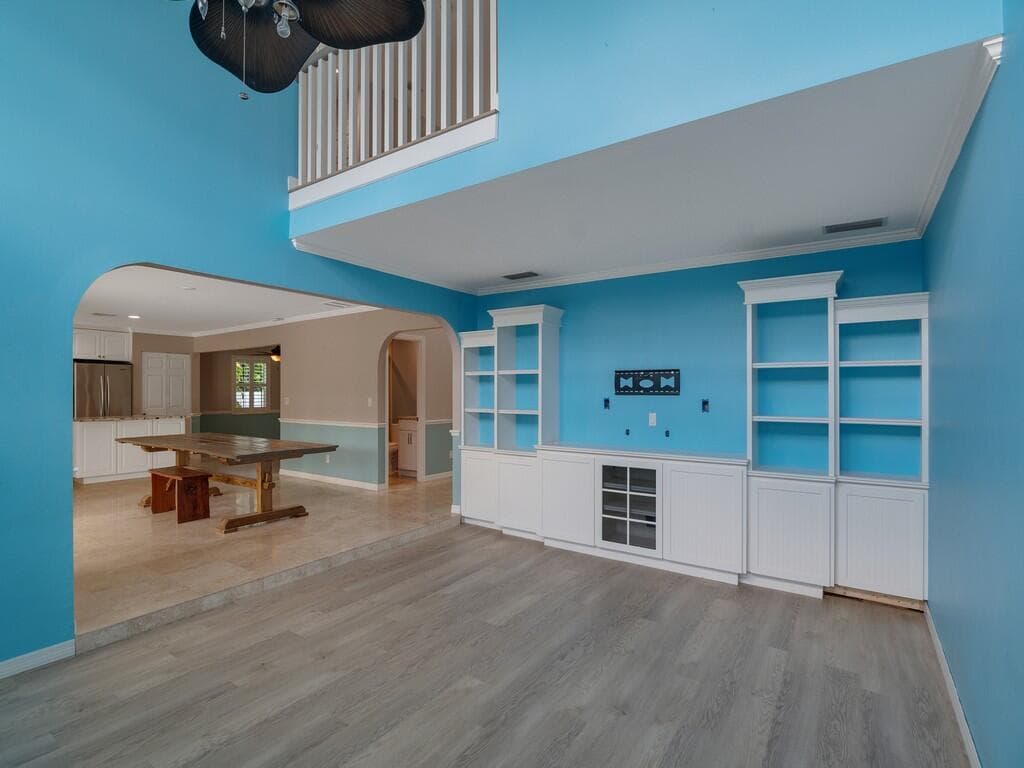 721 Shore Drive photo 8