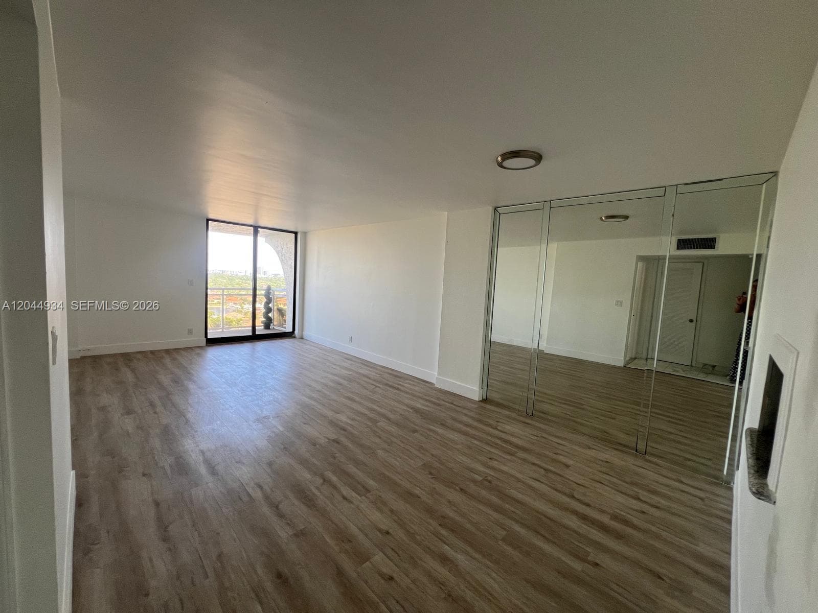 1600 S Ocean Dr 18C photo 7