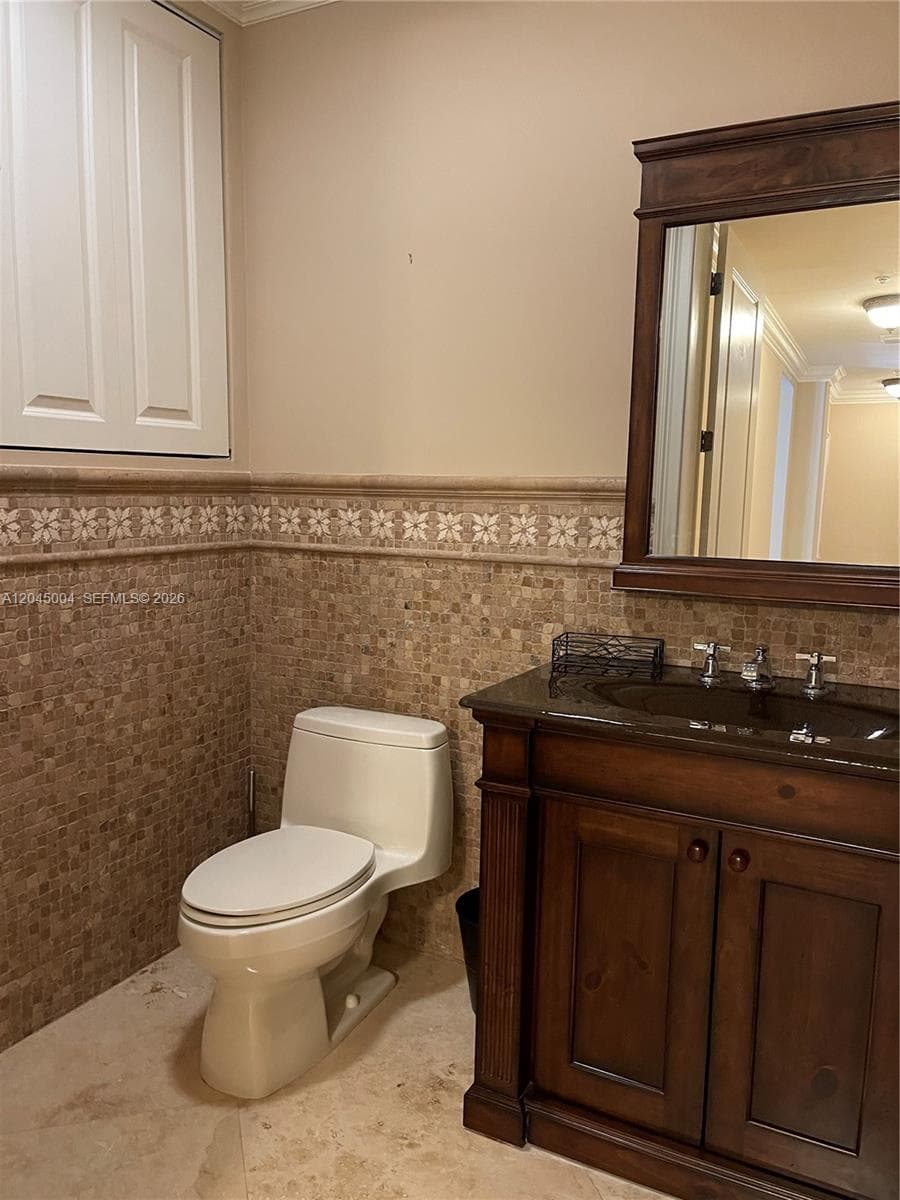 6230 Paradise Point Dr 6230 photo 5