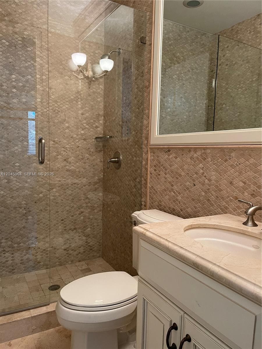 6230 Paradise Point Dr 6230 photo 18