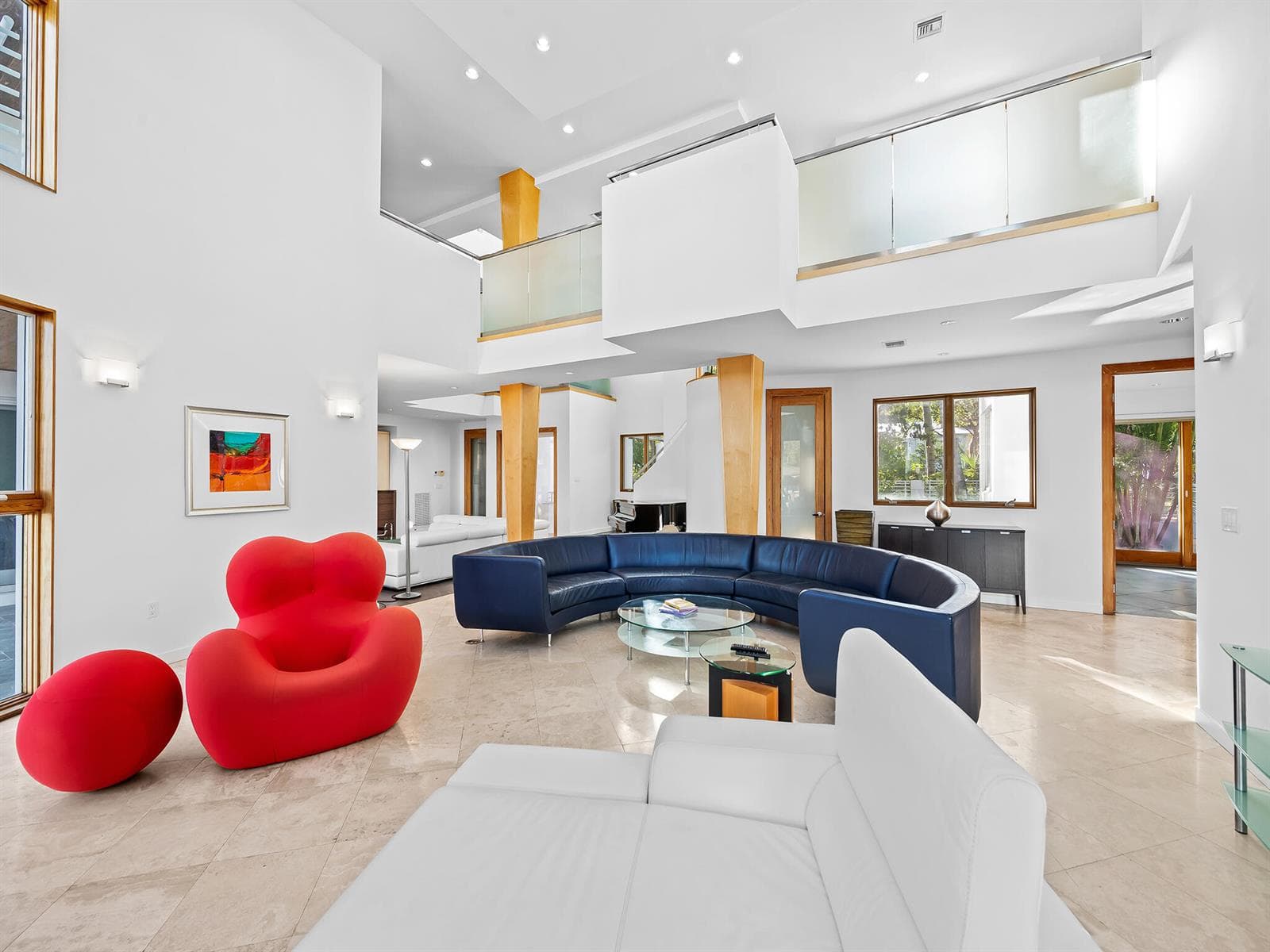 450 Victoria Terrace photo 16