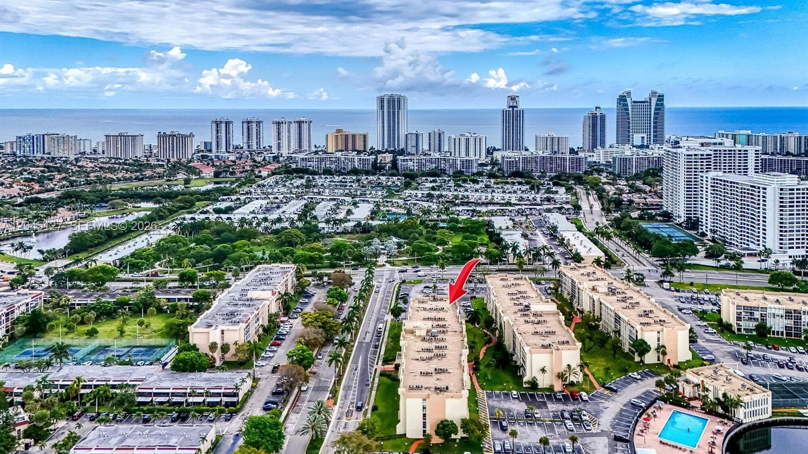 851 Three Islands Blvd 520 photo 4