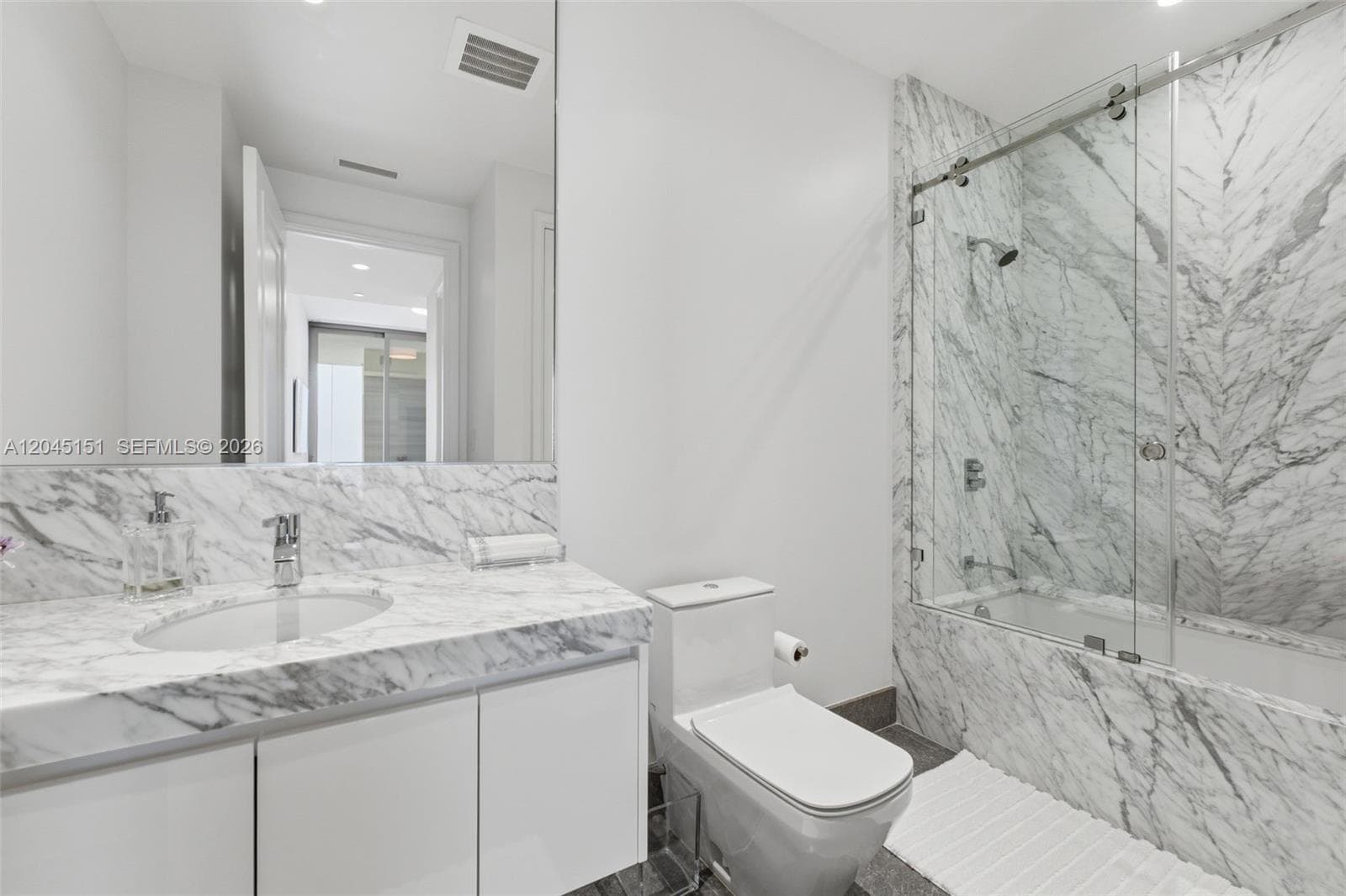 17901 Collins Ave 3906 photo 22