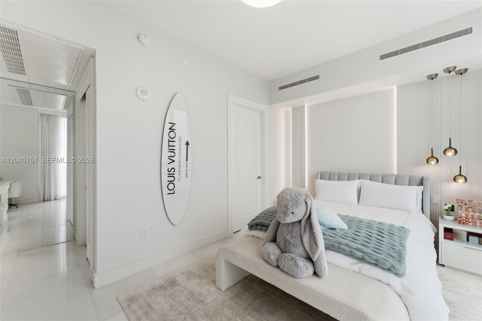 17901 Collins Ave 3906 photo 24