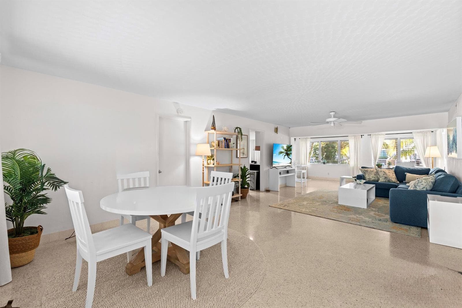 224 N Gordon Road photo 8