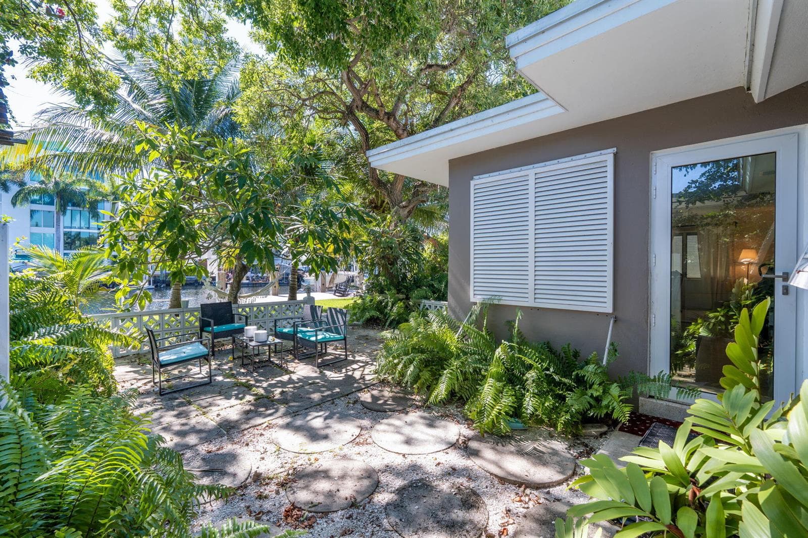 224 N Gordon Road photo 25