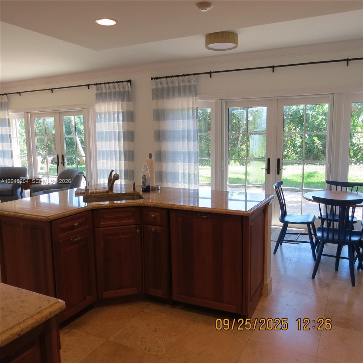 404 S Beach Rd 404 photo 12