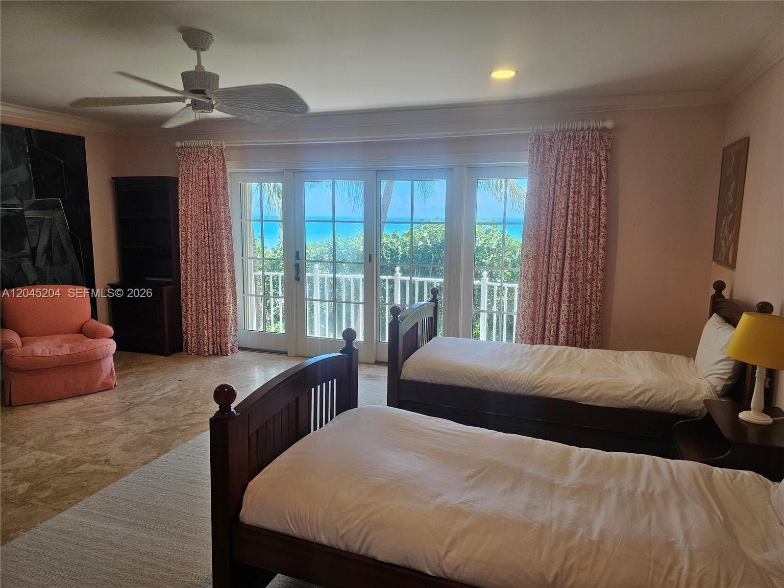 404 S Beach Rd 404 photo 14
