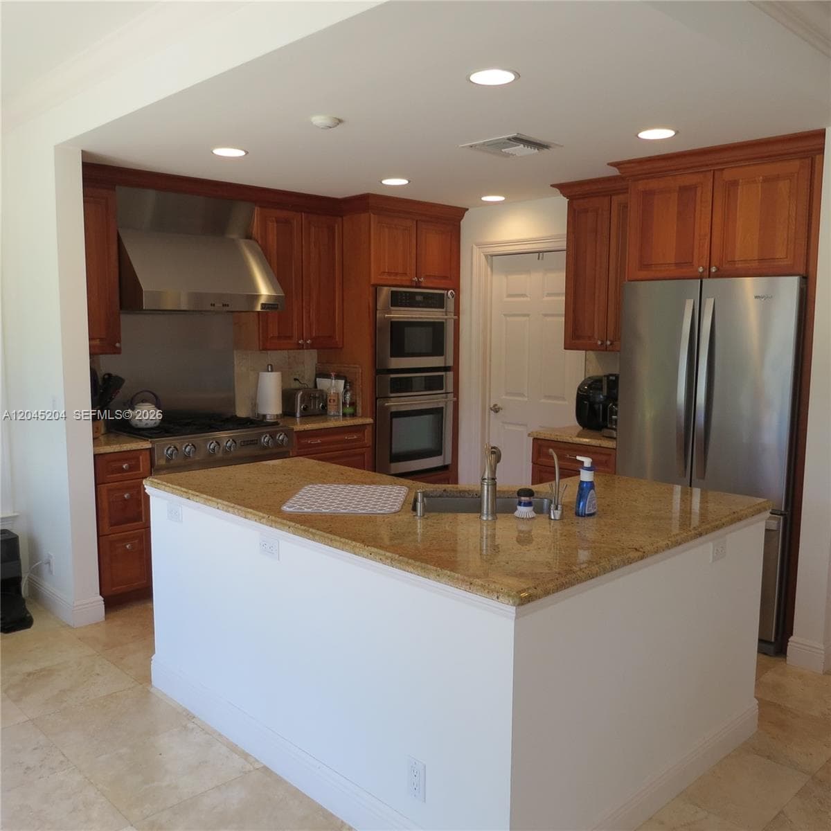 404 S Beach Rd 404 photo 21