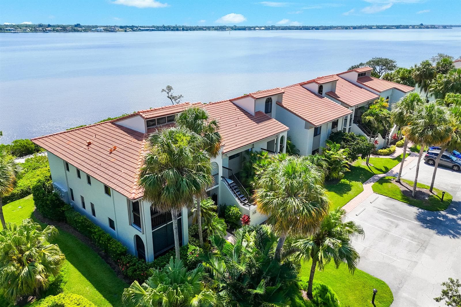 2536 NW Seagrass Drive 2a photo 4