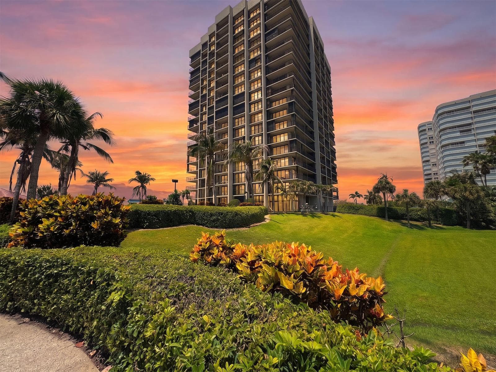 5047 N Highway A1a 802 photo 12