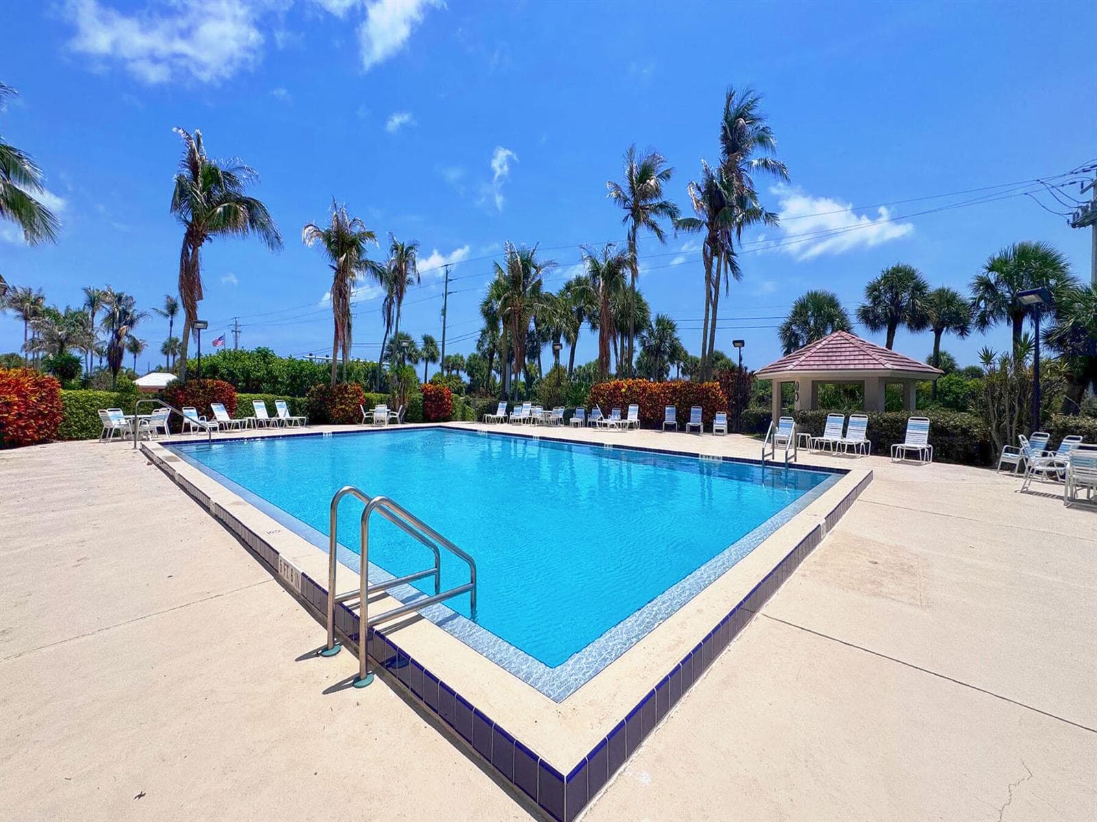5047 N Highway A1a 802 photo 8