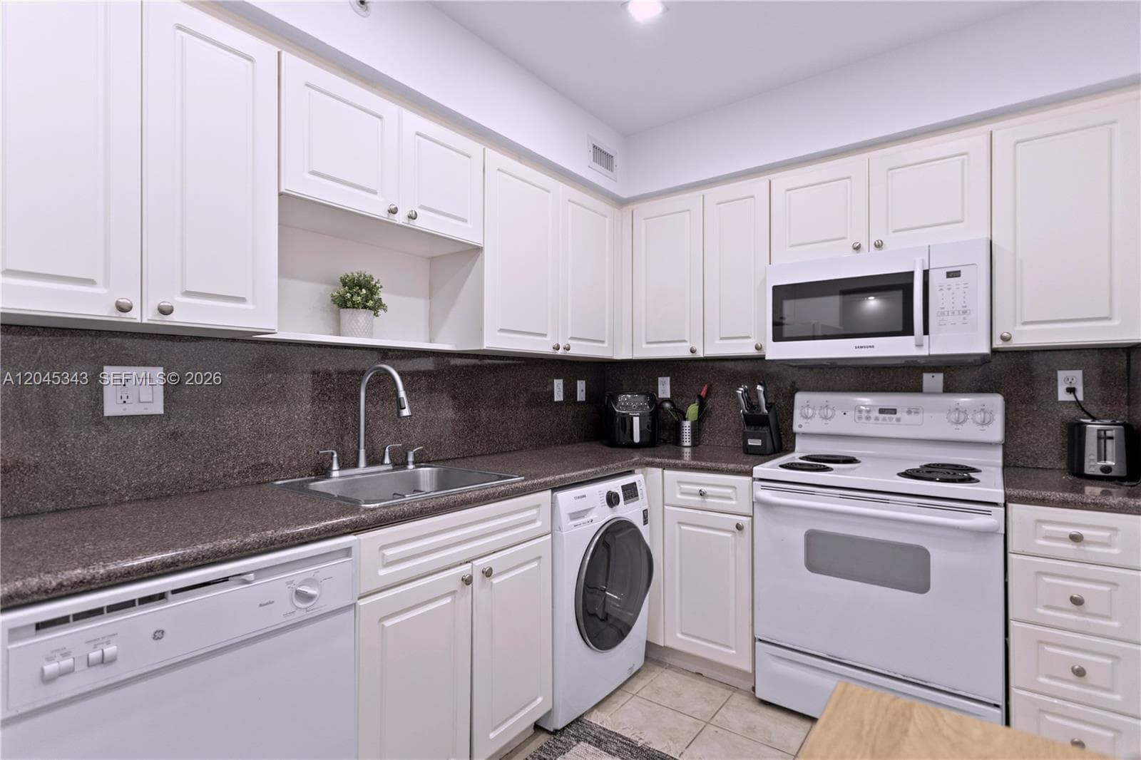 2501 S Ocean Dr 1614 photo 10