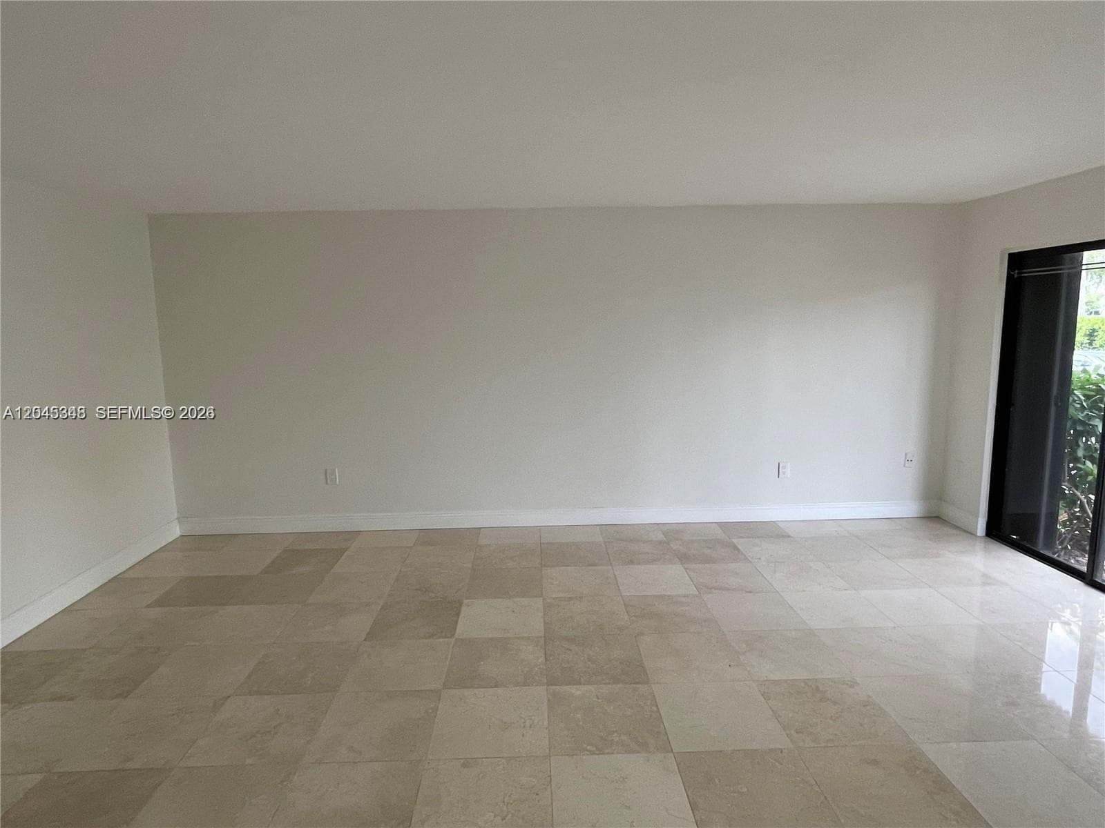 3756 NE 166th St 112 photo 14