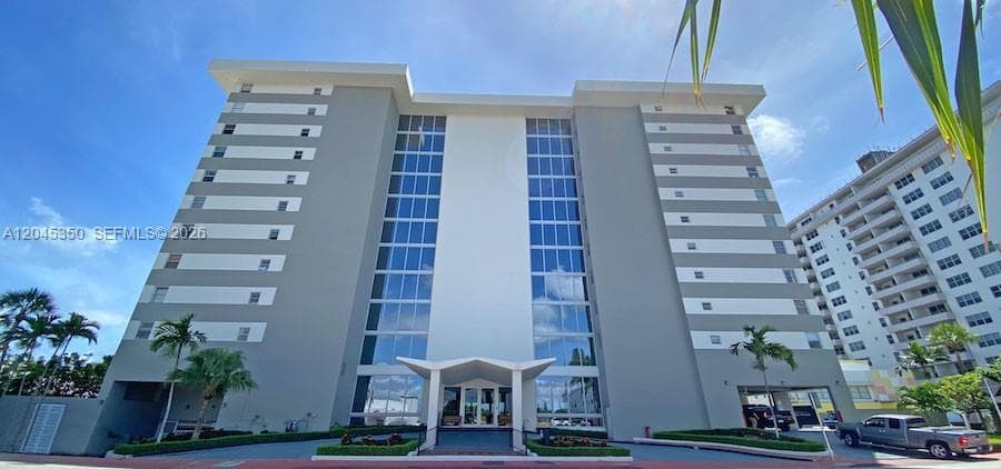 9273 Collins Ave 811 photo 1