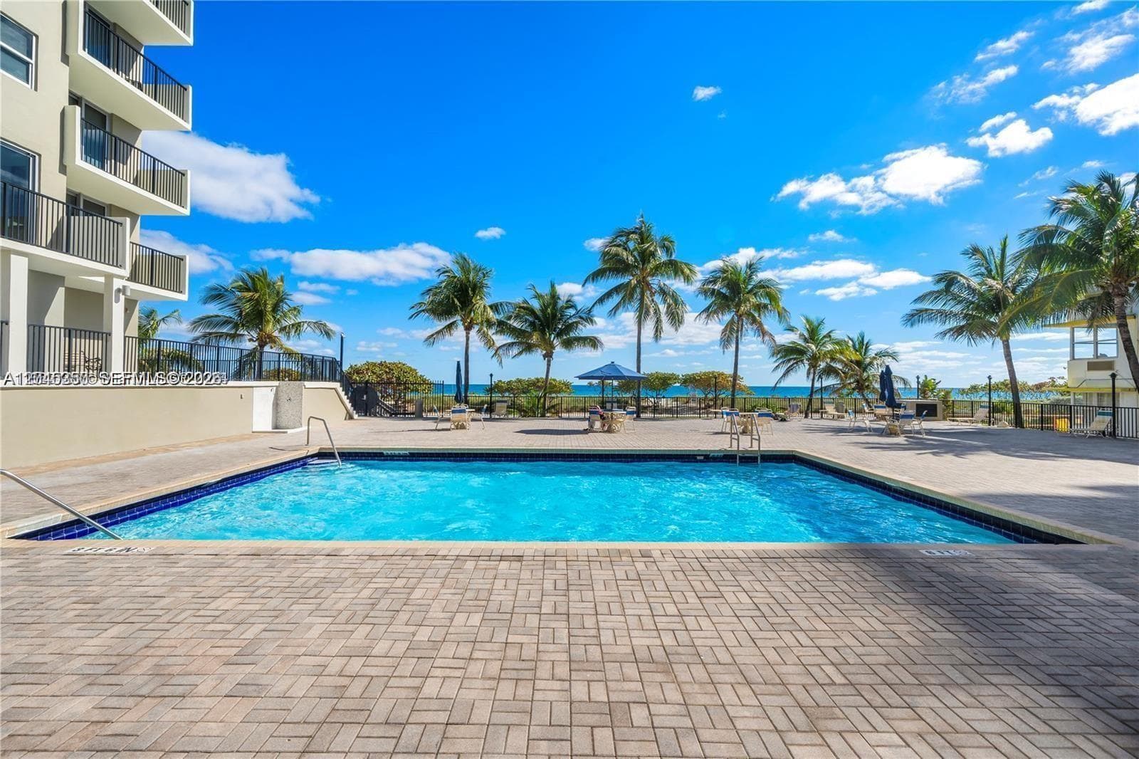 9273 Collins Ave 811 photo 5